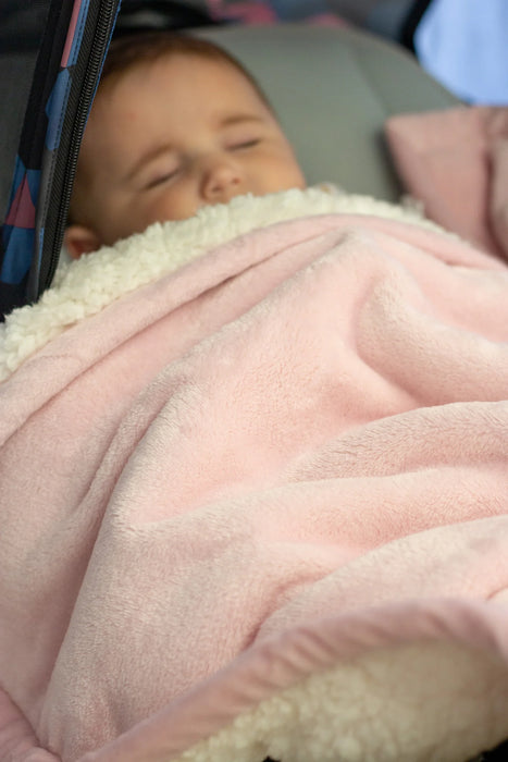 Couverture Sherpa pour bébé de Juddlies Designs – (30 po x 40 po)