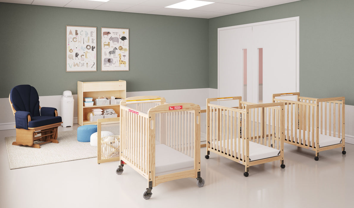 Lit de bébé compact d'évacuation Foundations Next Generation First Responder® – Lit de bébé Clearview pour garderie