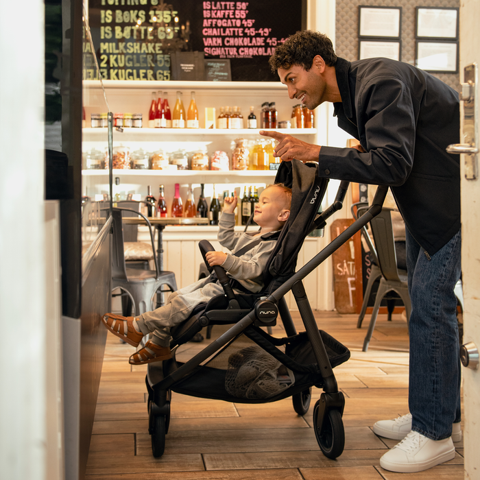 Nuna SWIV Stroller