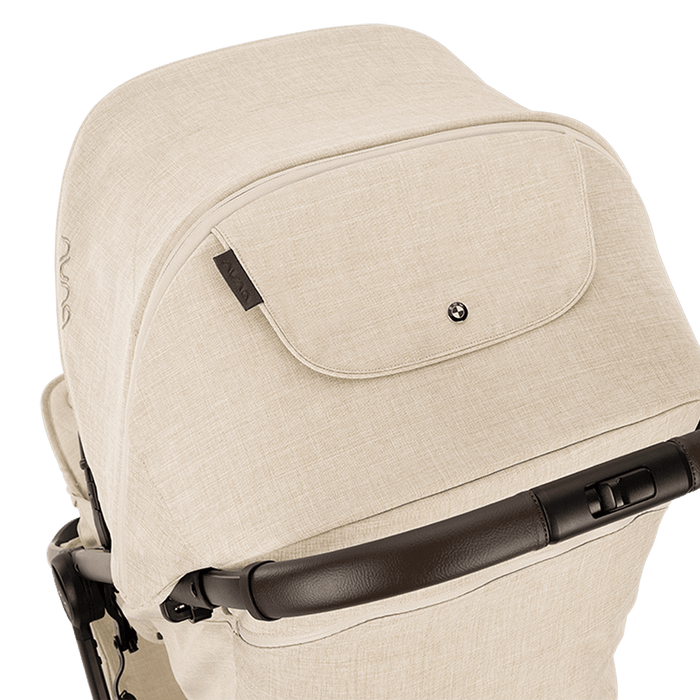 Poussette pour bébé TRVL LX de Nuna - Collection BMW - Mica