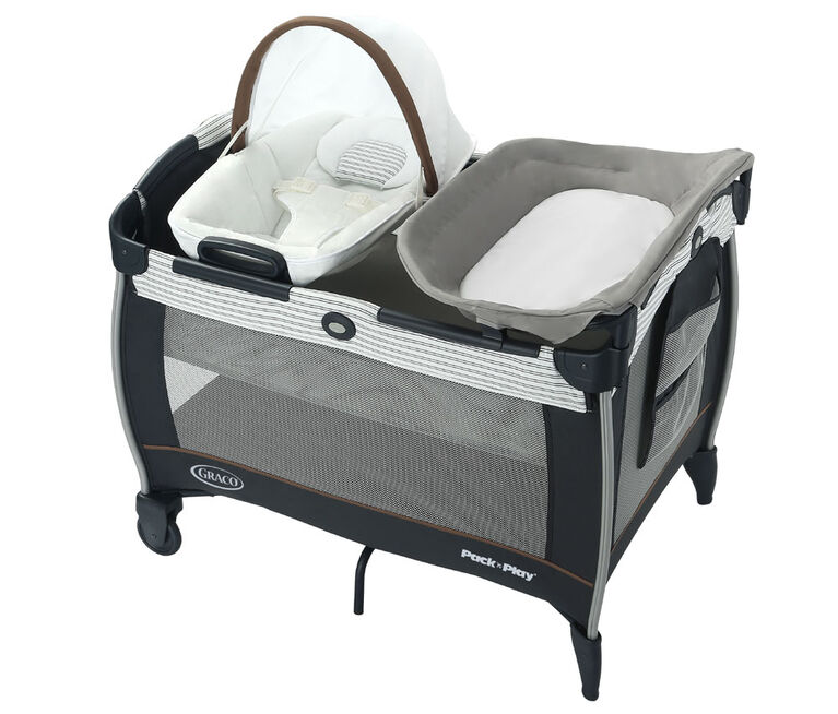 Graco Pack 'n Play® Close2Baby® Playard - Britton