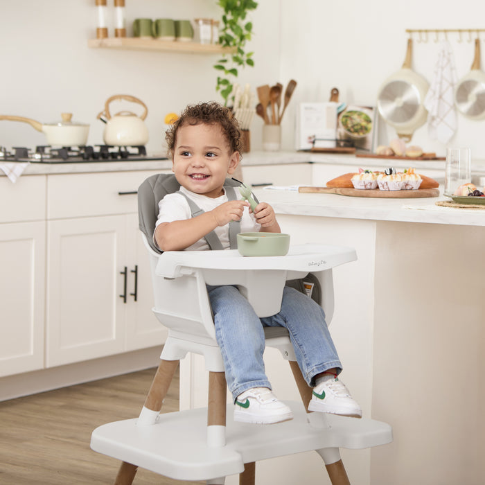Dream On Me Luna 4-in-1 Convertible Highchair – Cool Grey lifestyle