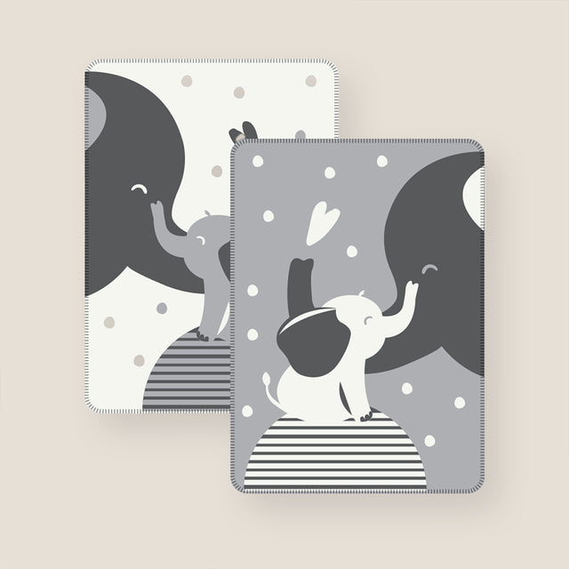 Simmons Jacquard Reversible Baby Blanket