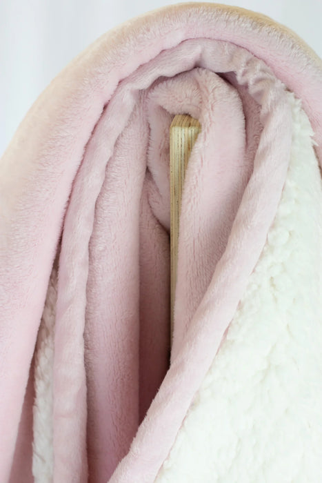 Couverture Sherpa pour bébé de Juddlies Designs – (30 po x 40 po)