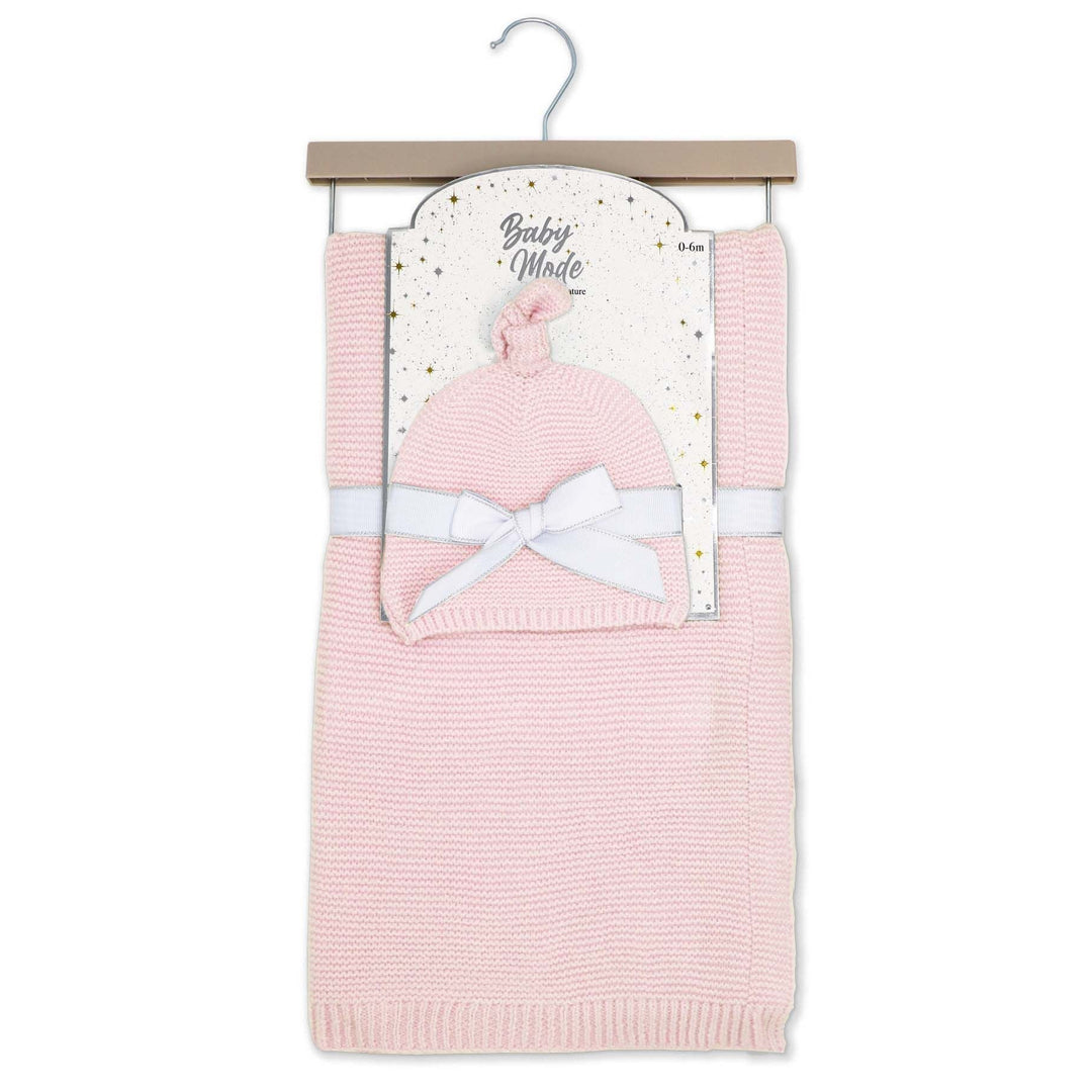 Pink knit baby blanket and hat set with white bow, suitable for newborns 0-6 months