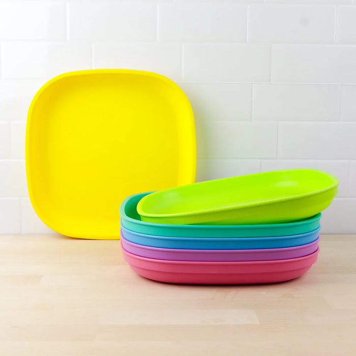 Re-Play Recycled Large Plastic Flat Plate - 9in./23cm