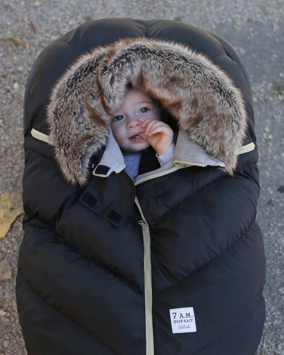 7 A.M.® - 7 A.M Car Seat Cocoon-Tundra - Black Faux Fur