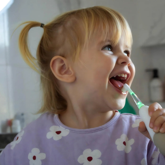 bbluv - Sonik Pro Toothbrush for Children - Rechargeable with LED lights