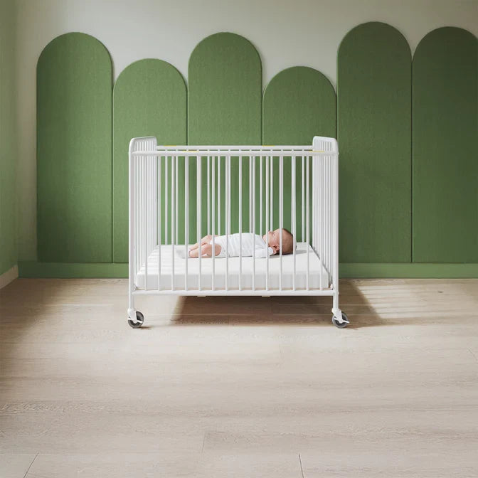 Foundations Chelsea Compact Metal Evacuation Crib – Slatted End Panels & Evacuation Ready