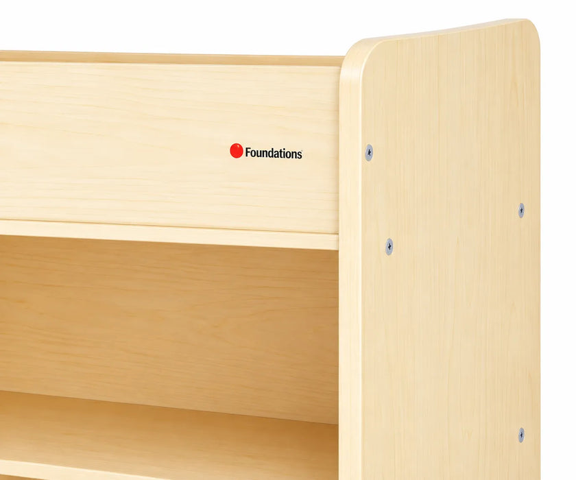 Table à langer Foundations® SafeStart™ avec étagères de rangement