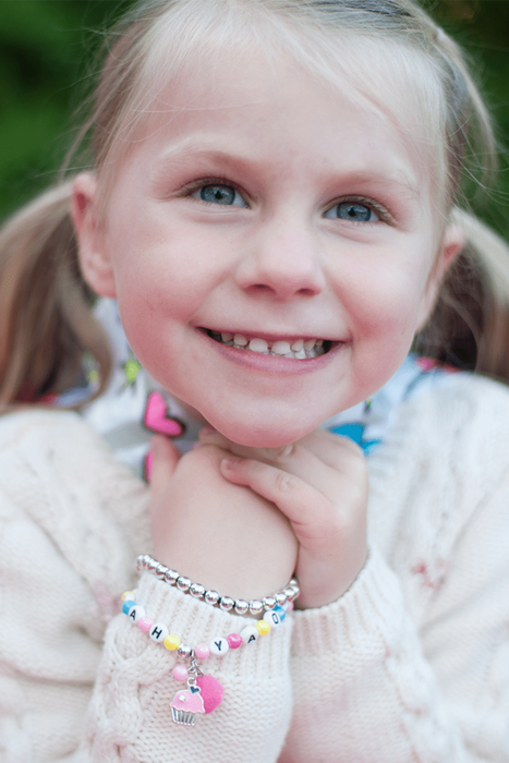 Great Pretenders® Happy Birthday Bracelets Age: 3+