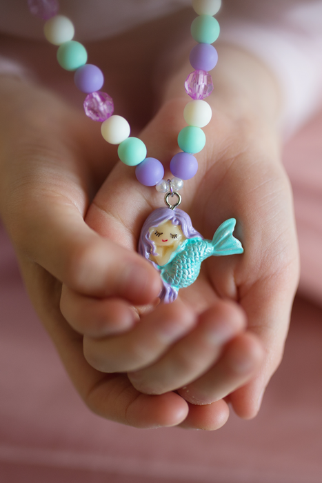Great Pretenders® Matte Mermaid Necklace, Assorted Age: 3+