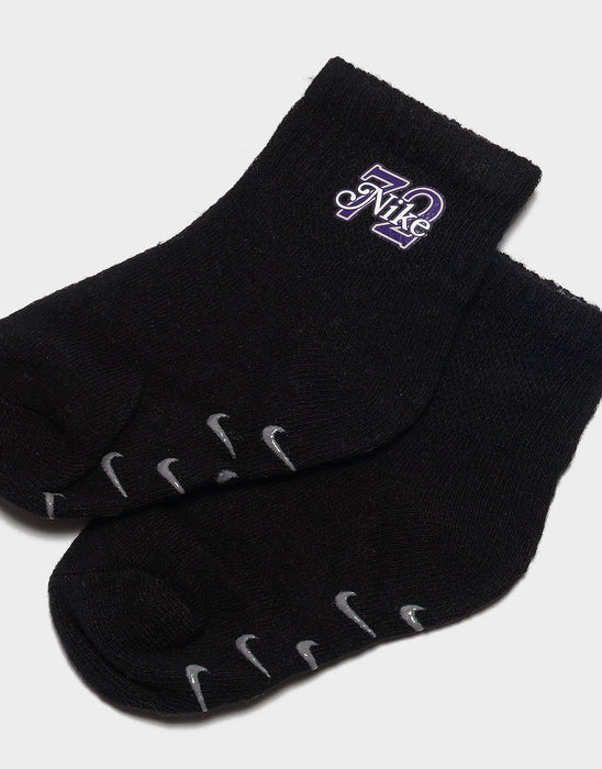 Chaussettes Nike® Varsity Gripper (lot de 3) taille bébé | de 6 à 24 mois