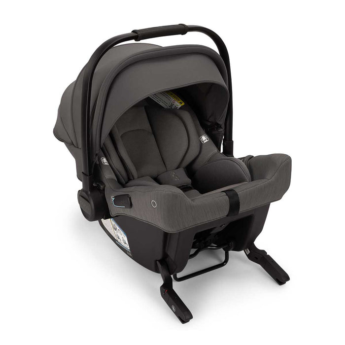 Siège d'auto pour bébé PIPA™ Urbn de Nuna