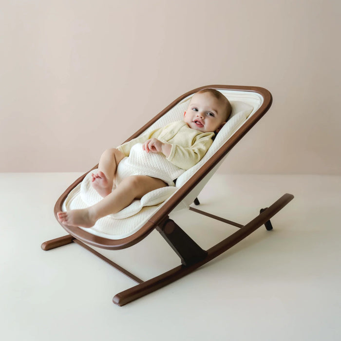 Snuggle Me® Siège berçant pour bébé en coton biologique – Walnut/Naturel