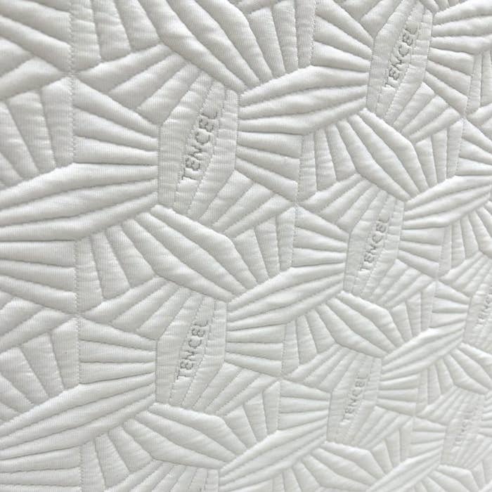 Matelas pour lit de bébé Tencel BeautySleepMD de SimmonsMD