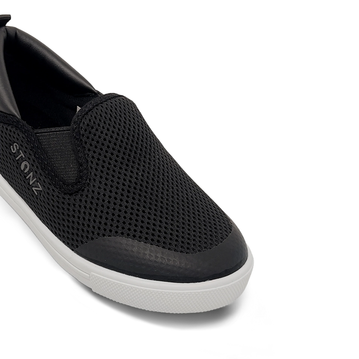 Stonz® Skipperz Slip-On Shoes for Toddlers & Kids | Sizes 8-12,BLACK