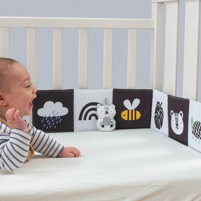 Taf Toys® Savannah Black & White Book 0m+