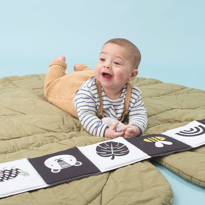 Taf Toys® Savannah Black & White Book 0m+