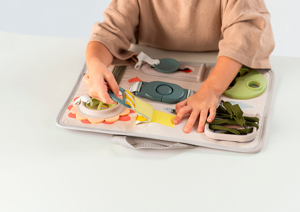 Taf Toys® Snap'n Learn Board 18m+