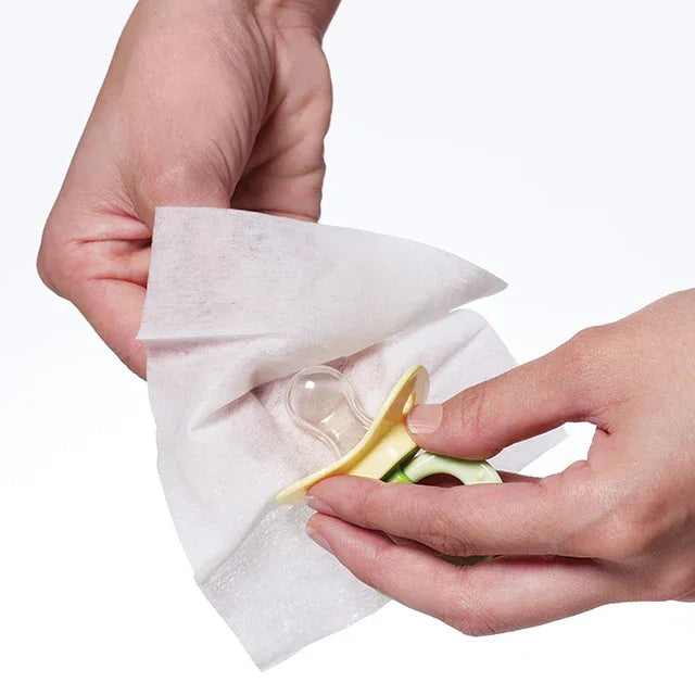 Aleva® - Munchkin Arm & Hammer™ Pacifier Wipes – 36 Count