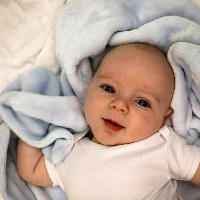 Amor Bebe® - Amor Bebe Sculpted Fleece Blanket