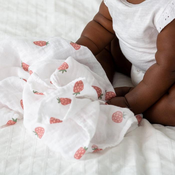 Lulujo® Cotton Muslin Strawberry Print Swaddle Blanket – Soft Breathable Baby Wrap (40x40)