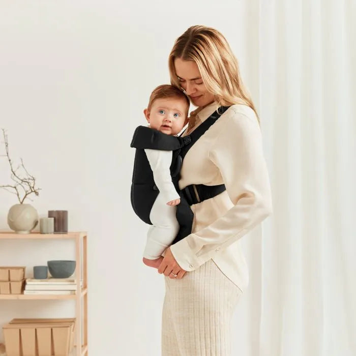 Baby Bjorn® Holiday Bundle | Bouncer Bliss 3D Mesh + Carrier Mini