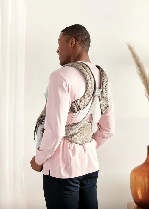 BabyBjörn - BabyBjörn Baby Carrier Free 3D Mesh – Ergonomic Newborn to Toddler Carrier Adjustable Fit & Breathable Fabric – 7–26.5 lbs