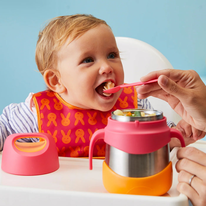bbox insulated food jar strawberry shake shown on high chair tray as baby is spoon-fed