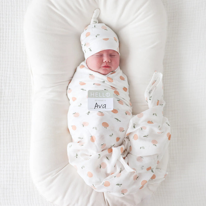 Lulujo Blanket & Knotted Hat Hello World