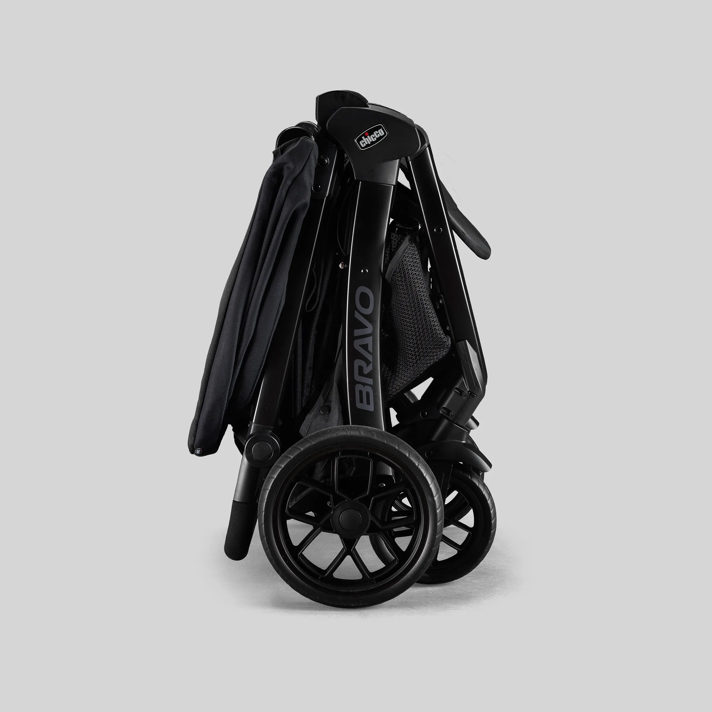Chicco® Bravo™ Trio 3-in-1 Travel System - Black