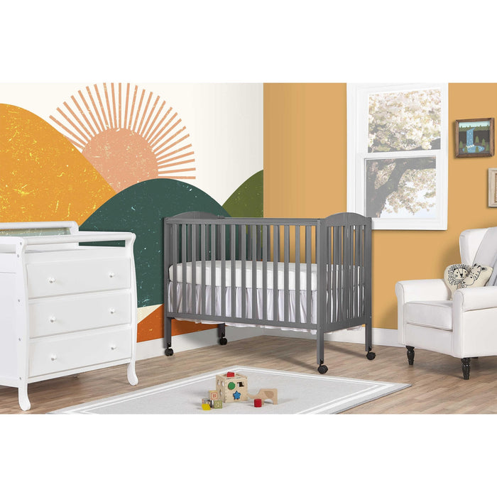 Dream on Me - Dream on Me Folding Full Size Crib