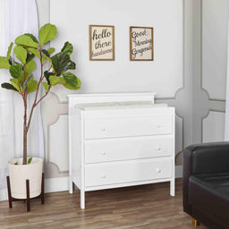 Dream on Me - Dream on Me Mason Modern Changing Table with Free Changing Pad