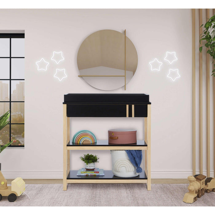 Dream on Me - Dream On Me Soho Change Table with Drawer