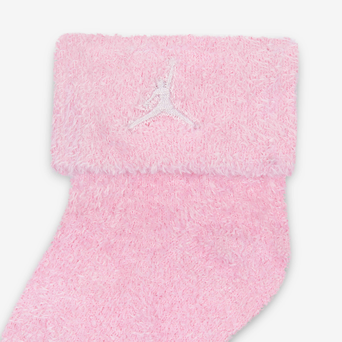 Jordan infant soft and cozy ankle socks 03