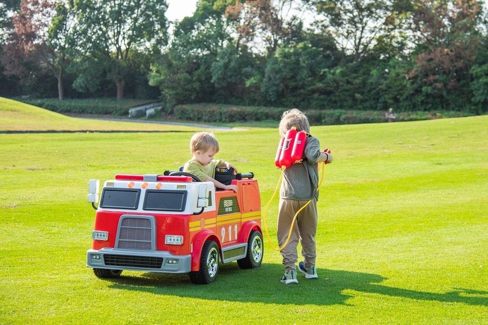 Freddo Toys - Freddo Toys 24V Freddo Fire Truck 2-Seater Ride on