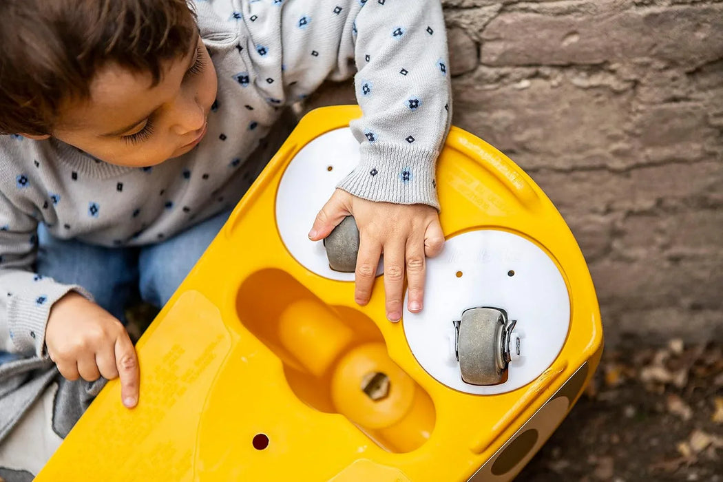 Italtrike® - Italtrike®Eolo Ginetta Ride-On Toy Car