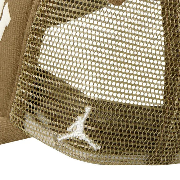 Jordan® - Kids' Jordan® Foam Trucker Hat – BEIGE