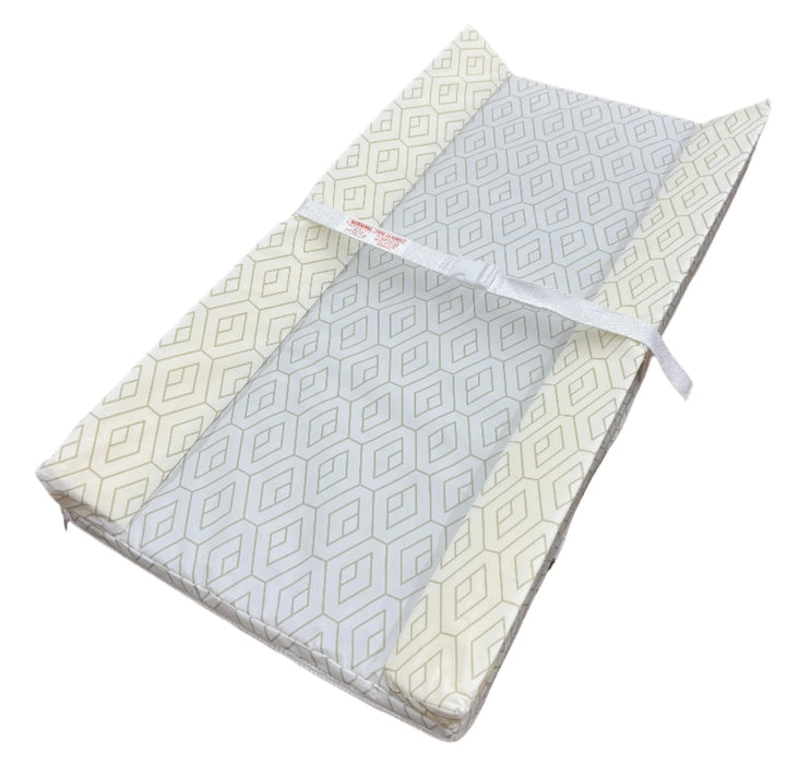 Kidiway - Kidilove Contoured Changing Pad with Safety Straps – Non-Toxic, Vinyl-Free (16” x 32”)