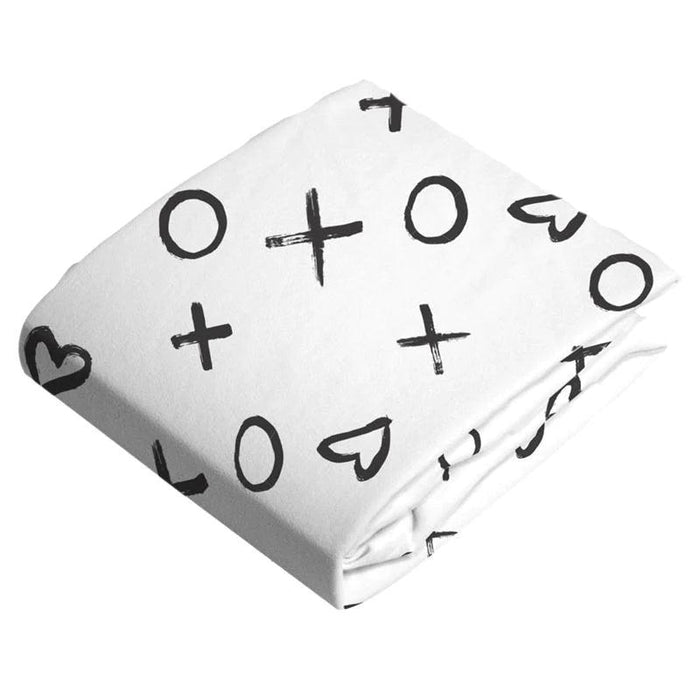 Kushies® - Kushies Flannel | Changing Pad Cover 1" - Black & White XO