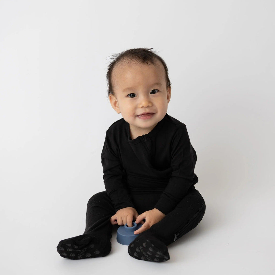 Kushies® - Kushies Komfies | Side Zip Sleeper - Black