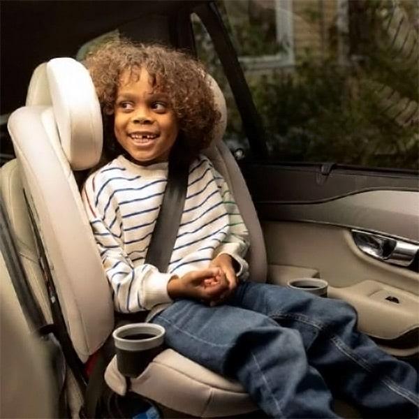 Maxi Cosi - Maxi-Cosi Magellan® LiftFit All-in-One Convertible Car Seat- Midnight Black