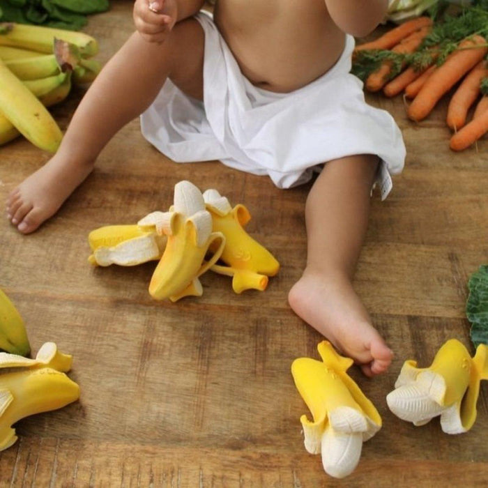 Oli & Carol - Oli & Carol Ana Banana Baby Teething Toy