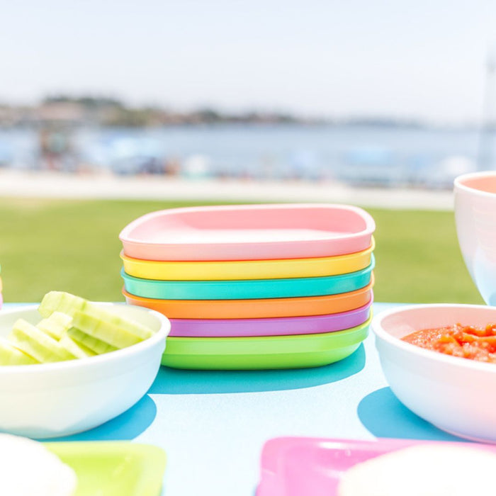 Re-Play Recycled Small Flat Plastic Plate - 7in./19cm