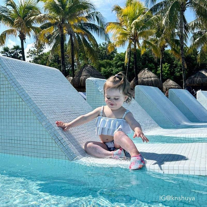 Robeez® - Robeez Tropical Hibiscus Aqua Shoes in White