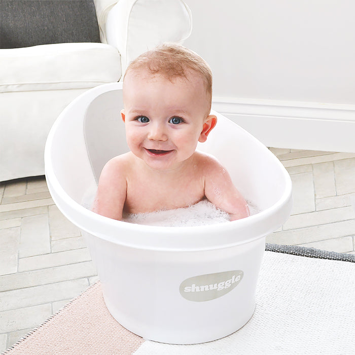 Shnuggle Baby Bath – Pebble Grey lifestyle