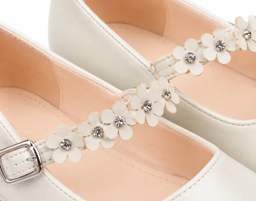 TipTop USA® Girls Pearl White Floral Strap Dress Shoes – Style TTS186 | Baby & Kids Sizes 11–10T
