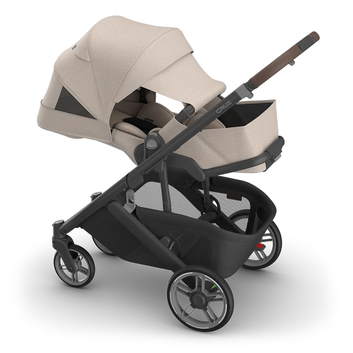 Poussette simple pleine grandeur Cruz V3 d'UPPAbaby – Prête pour les nouveau-nés, inclinable à plat, boucle magnétique