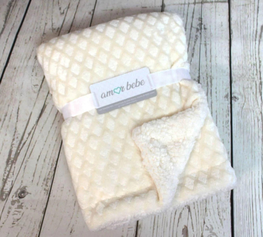 Amor Bebe® - Amor Bebe Soft Plush Baby Blanket